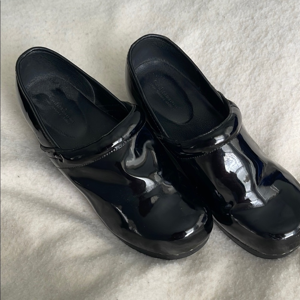 Croft & Barrow Black Mules Sleek Slip-On Design